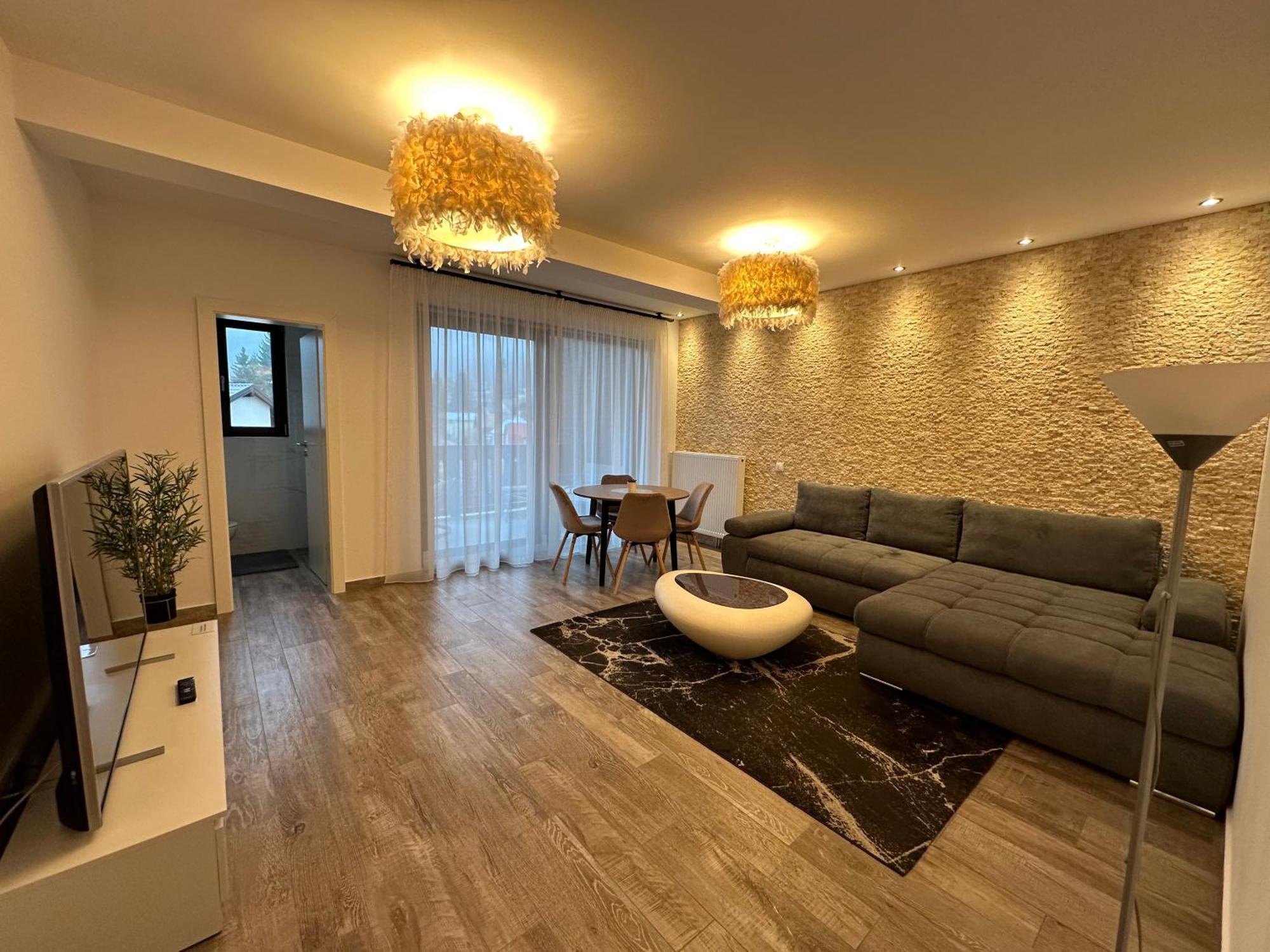 The View Apartment Буштені Екстер'єр фото